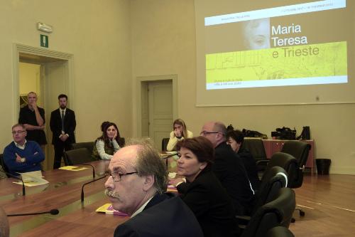 Gianni Torrenti (Assessore regionale Cultura, Sport e Solidarietà) e Gabriella Lugarà (Direttore generale Ente Regionale PAtrimonio Culturale - ERPAC) alla presentazione della mostra "Maria Teresa e Trieste. Storie e culture della città e del suo porto" - Trieste 30/09/2017